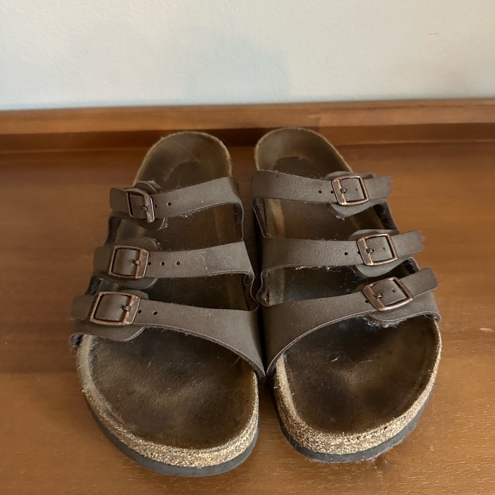 Birkenstock 3 strap slides